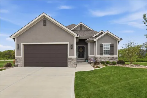 $655,000 | 10745 North Bell Street, Kansas City, MO 64155