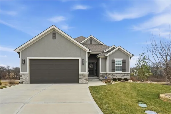 $655,000 | 10745 North Bell Street, Kansas City, MO 64155