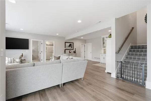 $655,000 | 10745 North Bell Street, Kansas City, MO 64155