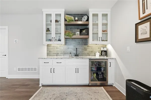 $655,000 | 10745 North Bell Street, Kansas City, MO 64155