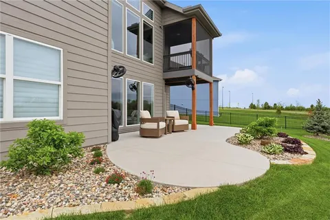 $655,000 | 10745 North Bell Street, Kansas City, MO 64155