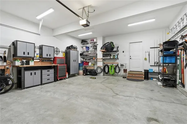 $655,000 | 10745 North Bell Street, Kansas City, MO 64155