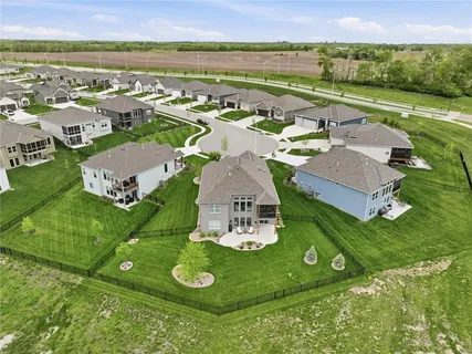 $655,000 | 10745 North Bell Street, Kansas City, MO 64155