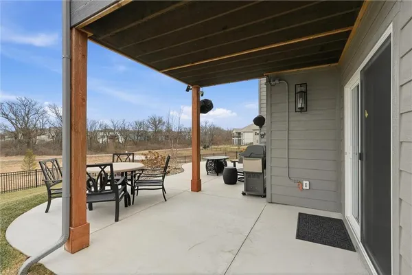 $655,000 | 10745 North Bell Street, Kansas City, MO 64155