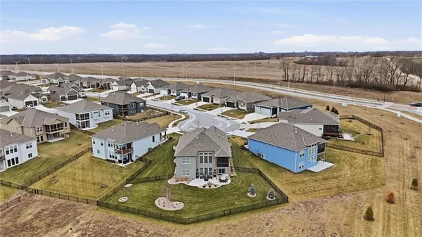 $655,000 | 10745 North Bell Street, Kansas City, MO 64155