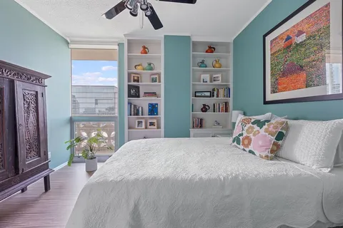 $2,595 | 1801 Lavaca Street, Unit 12K, Austin, TX 78701