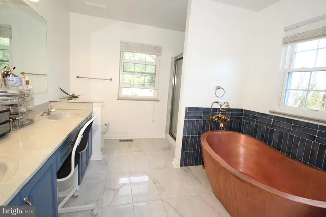 $633,000 | 204 Pebblecreek Place, Bear, DE 19701