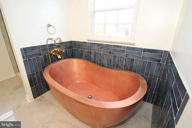 $633,000 | 204 Pebblecreek Place, Bear, DE 19701