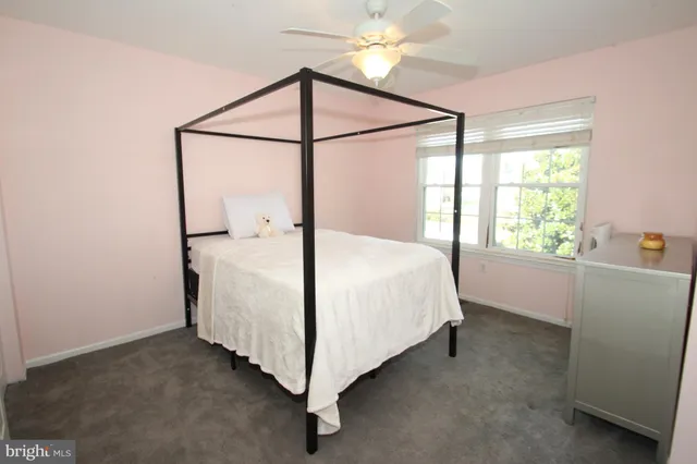 $633,000 | 204 Pebblecreek Place, Bear, DE 19701