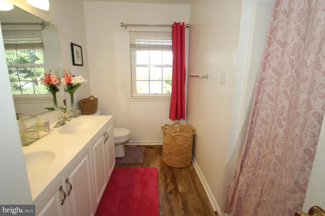 $633,000 | 204 Pebblecreek Place, Bear, DE 19701