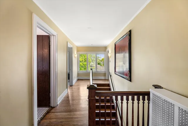 $729,000 | 219 East St Charles Road, Elmhurst, IL 60126