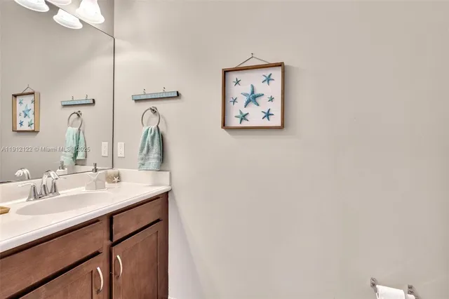 $975,000 | 13220 Southwest 13th Street, Davie, FL 33325