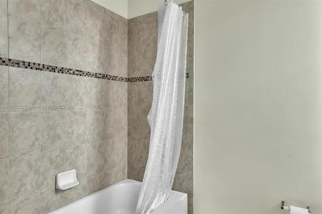 $975,000 | 13220 Southwest 13th Street, Davie, FL 33325