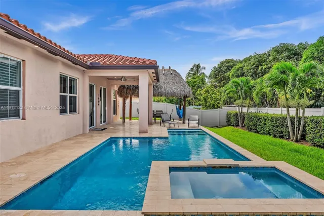 $975,000 | 13220 Southwest 13th Street, Davie, FL 33325