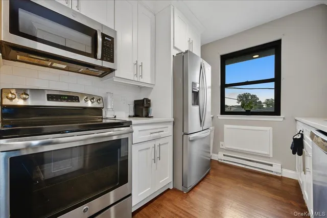 $495,000 | 693 Wantagh Avenue, Wantagh, NY 11793