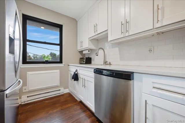 $495,000 | 693 Wantagh Avenue, Wantagh, NY 11793