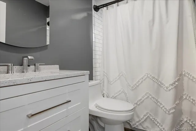 $495,000 | 693 Wantagh Avenue, Wantagh, NY 11793