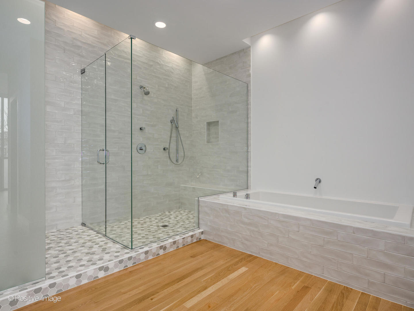 2154 West Division Street, Unit 301 Chicago, IL 60622 - Photo 14 of 22
