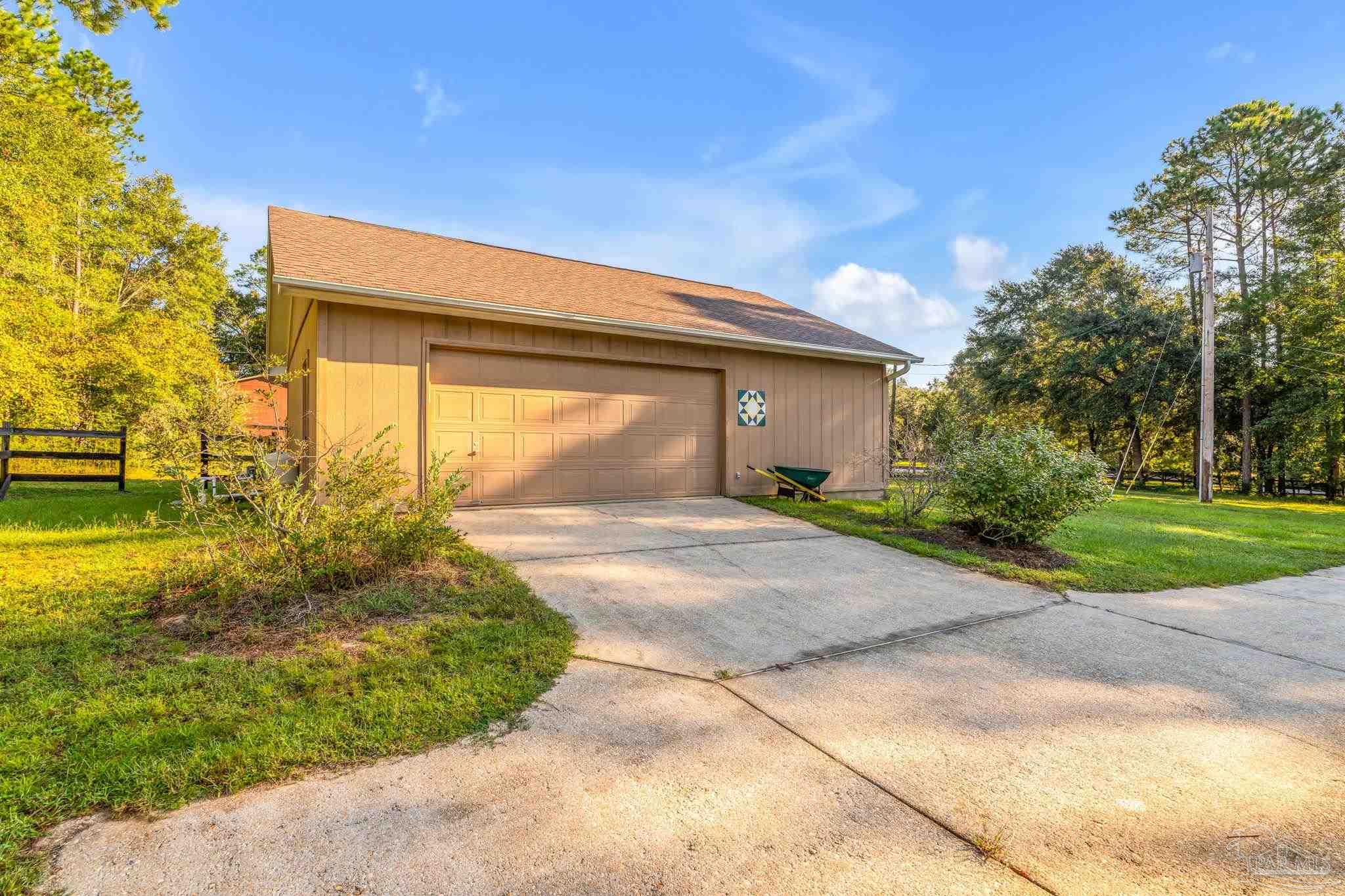 2400 Renfroe Road Pace, FL 32571 - Photo 42 of 58 Gallery Image 42