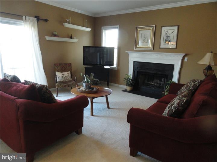 400 Milford Road Downingtown, PA 19335 - Photo 5 of 25 Living Room