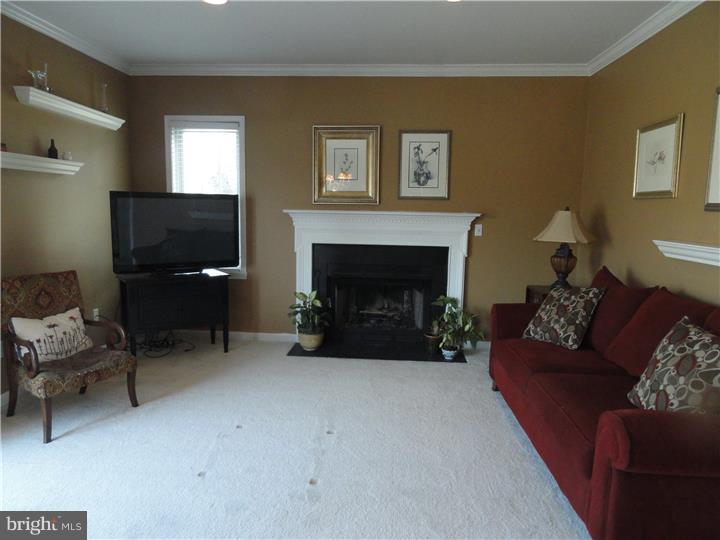 400 Milford Road Downingtown, PA 19335 - Photo 6 of 25 Living Room