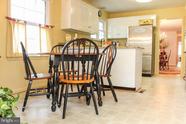 45188 St Cuthbert Farm Road Hollywood, MD 20636 - Photo 13 of 26 Kitchen