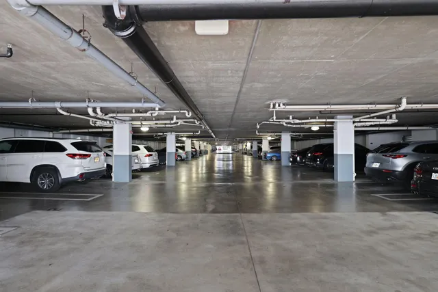 $3,650 | 250 Northeast 3rd Avenue, Unit 1207, Delray Beach, FL 33444