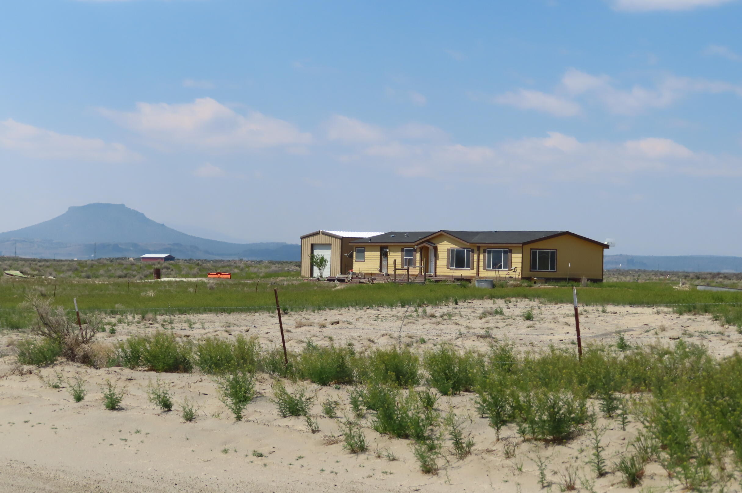 57752 North Oil Dri Road Silver Lake, OR 97638 - Photo 1 of 33 Home & Garage