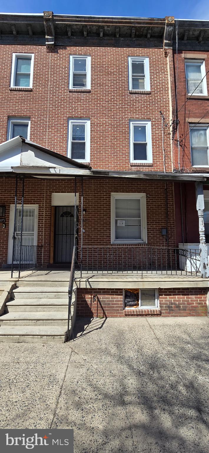1925 Rowan Street Philadelphia, PA 19140 - Photo 1 of 18 Gallery Image 1