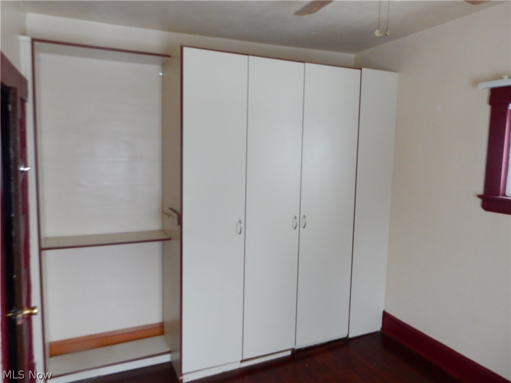 906 Stevenson Road Cleveland, OH 44110 - Photo 17 of 35