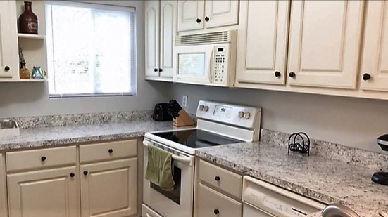 1268 Mooring Line Drive, Unit B Seneca, SC 29672 - Photo 5 of 13