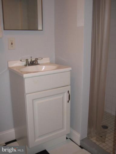 5316 Ventnor Road Bethesda, MD 20816 - Photo 25 of 28 Bath