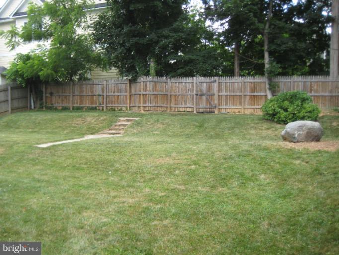 5316 Ventnor Road Bethesda, MD 20816 - Photo 5 of 28 Exterior (Rear)