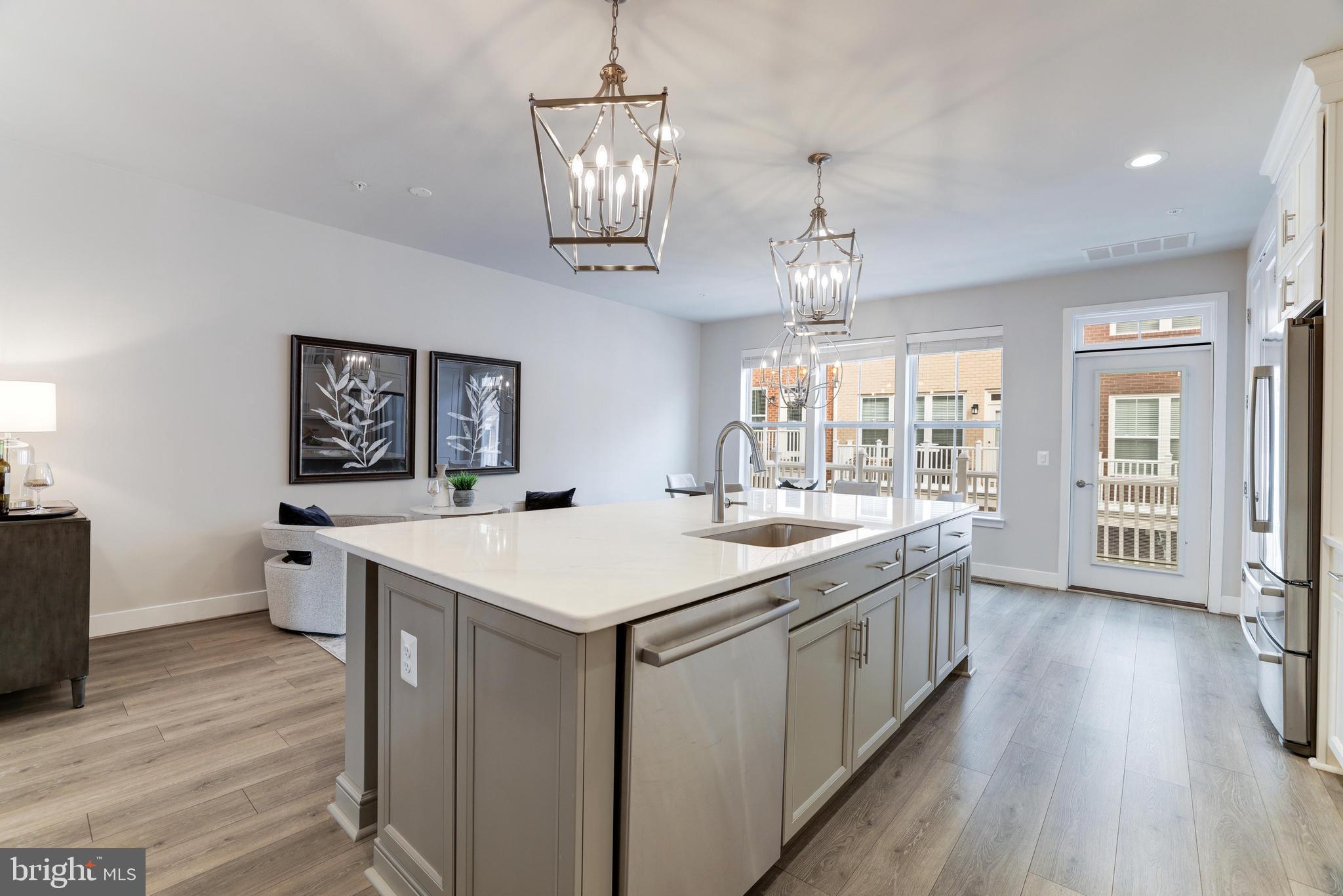 11690 Sunrise Square Place Reston, VA 20191 - Photo 38 of 75 Gallery Image 38