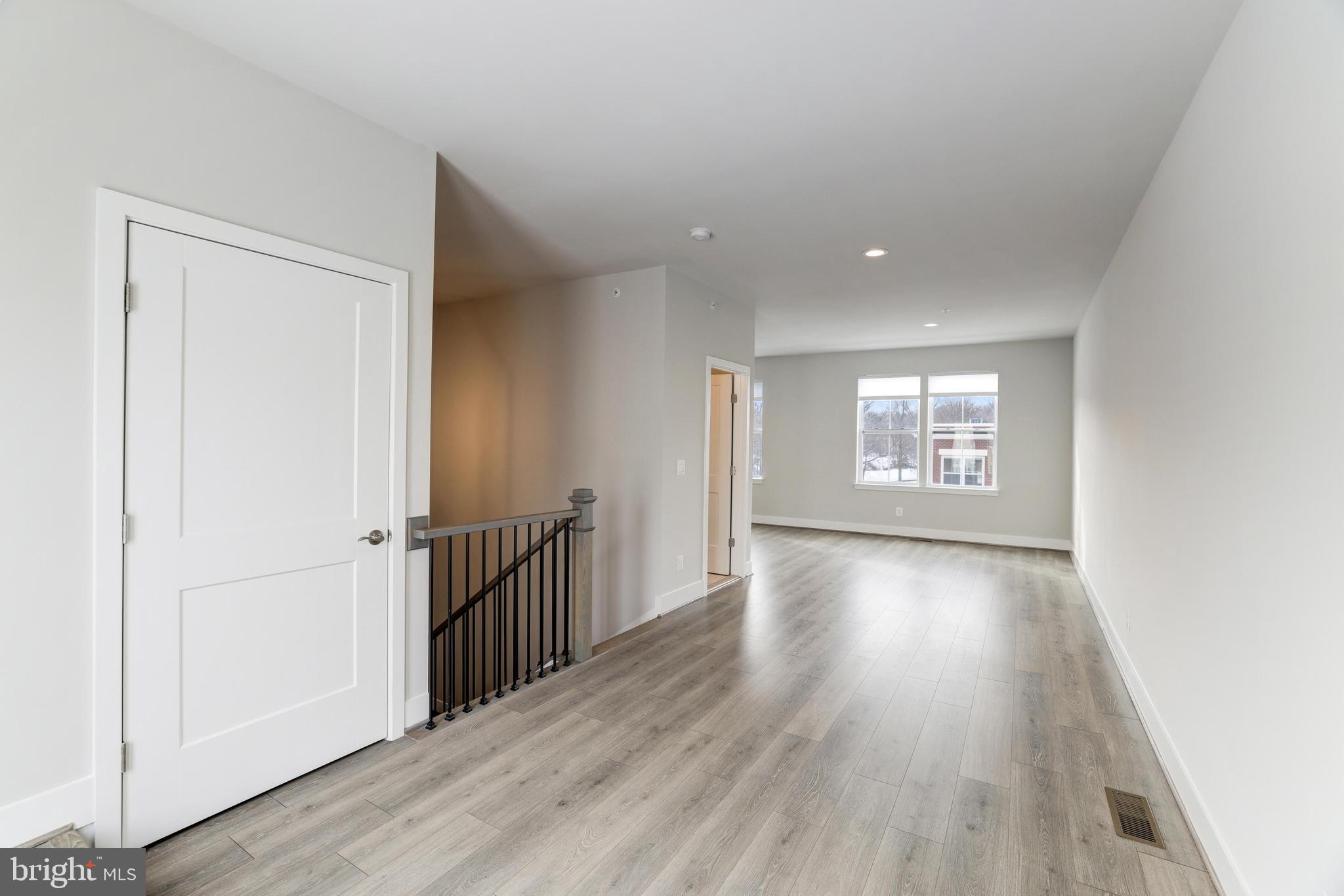 11690 Sunrise Square Place Reston, VA 20191 - Photo 58 of 75 Gallery Image 58