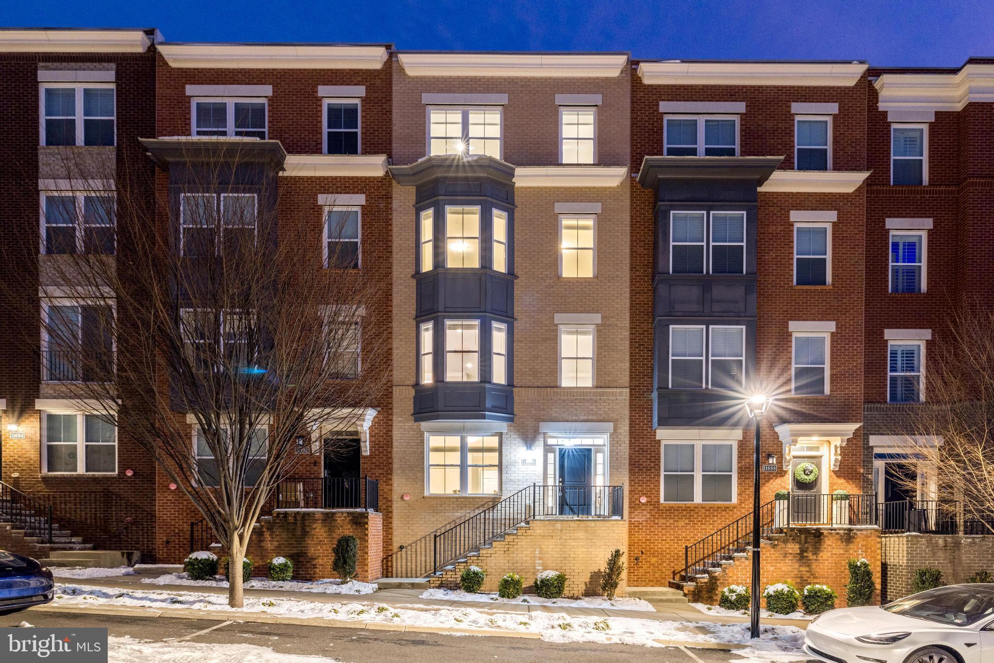 11690 Sunrise Square Place Reston, VA 20191 - Photo 65 of 75 Gallery Image 65