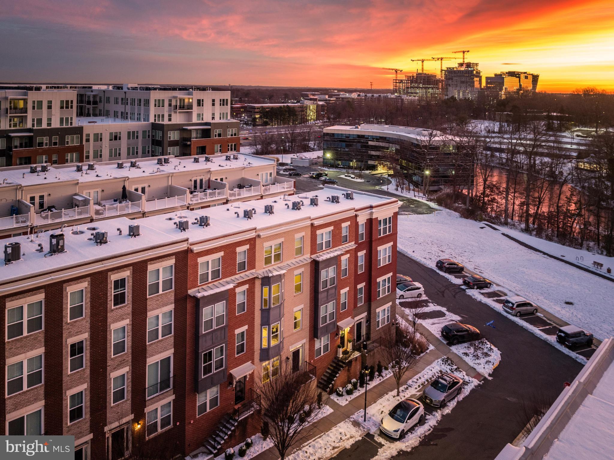 11690 Sunrise Square Place Reston, VA 20191 - Photo 72 of 75 Gallery Image 72
