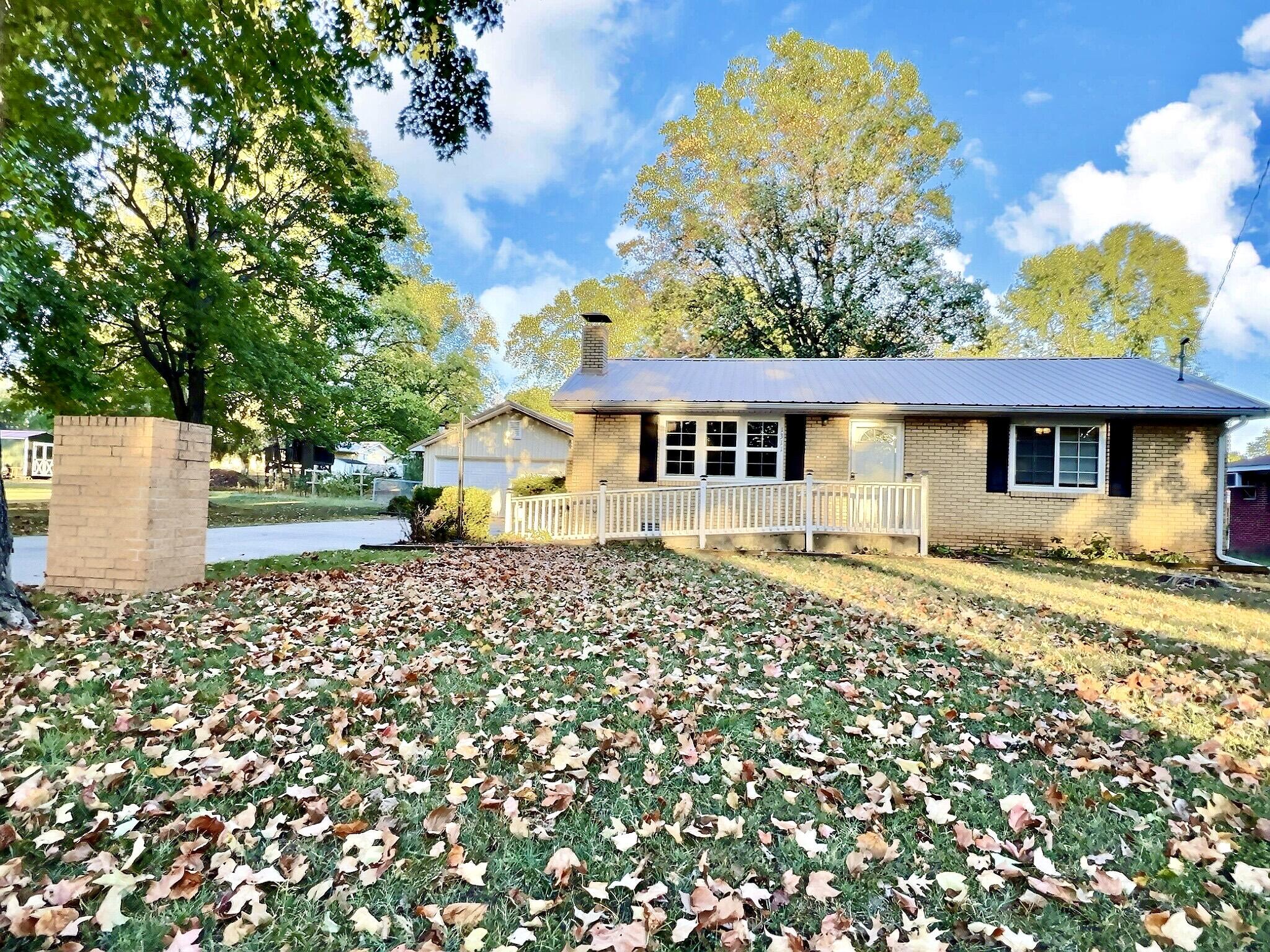 1311 6th Street Monett, MO 65708 - Photo 1 of 1 IMG_4783