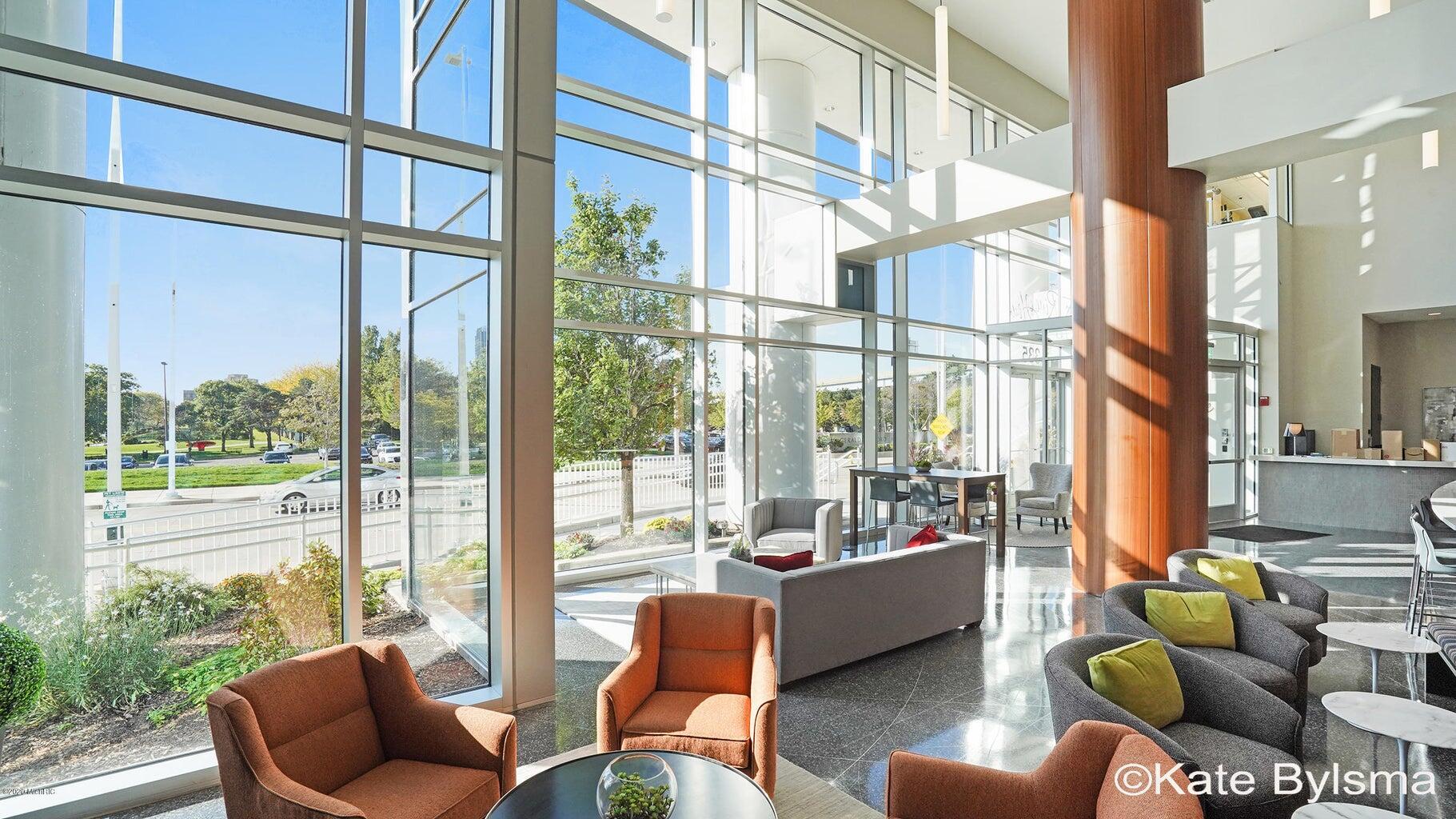335 Bridge Street Northwest, Unit 602 Grand Rapids, MI 49504 - Photo 5 of 35 Lobby