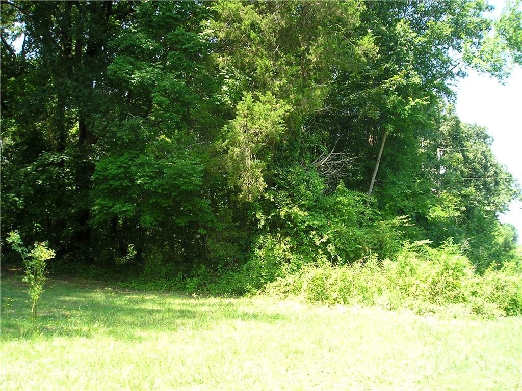 3904 Richardson Road Monroe, NC 28112 - Photo 12 of 12 a view of a garden from a balcony