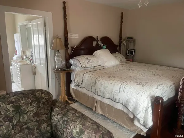 $175,000 | 629 South Randolph Street, Macomb, IL 61455