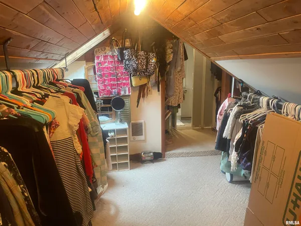 $175,000 | 629 South Randolph Street, Macomb, IL 61455