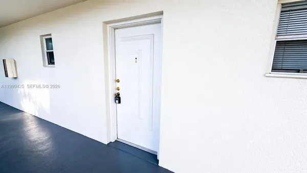 $2,300 | 4255 North University Drive, Unit 308, Sunrise, FL 33351