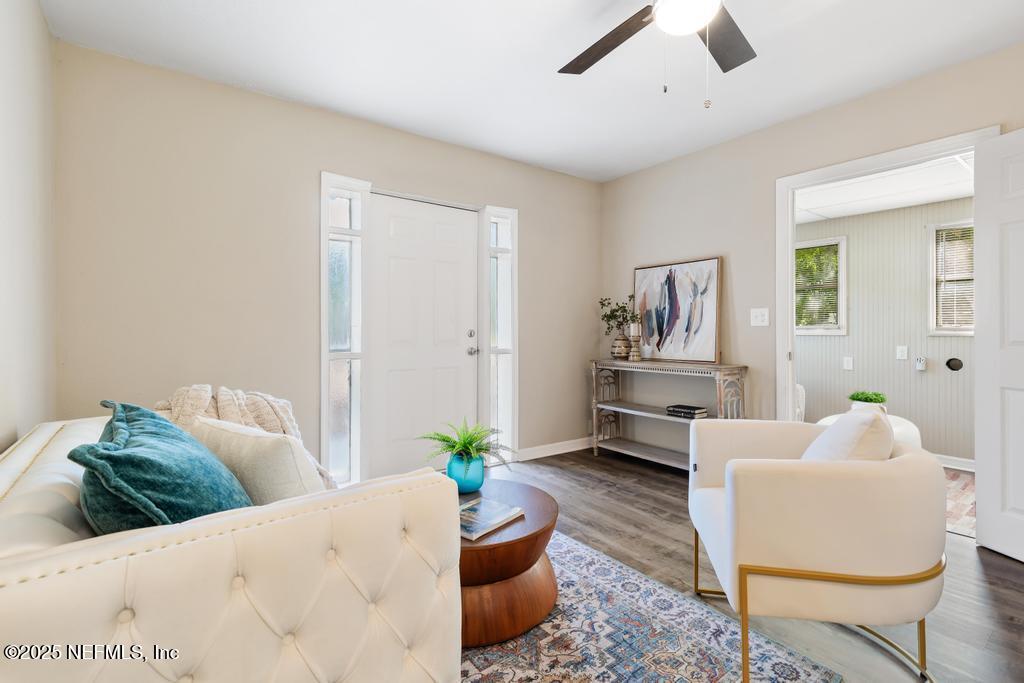 9814 Buncome Road Jacksonville, FL 32246 - Photo 13 of 35 9814 Buncome Rd-11
