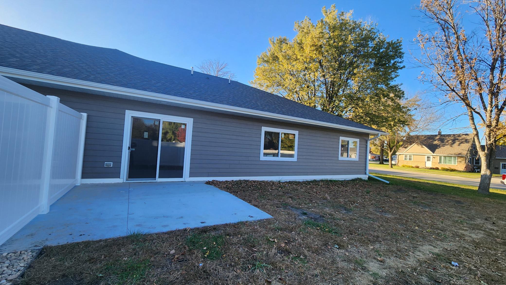 901 7th Avenue Southwest Pipestone, MN 56164 - Photo 5 of 24