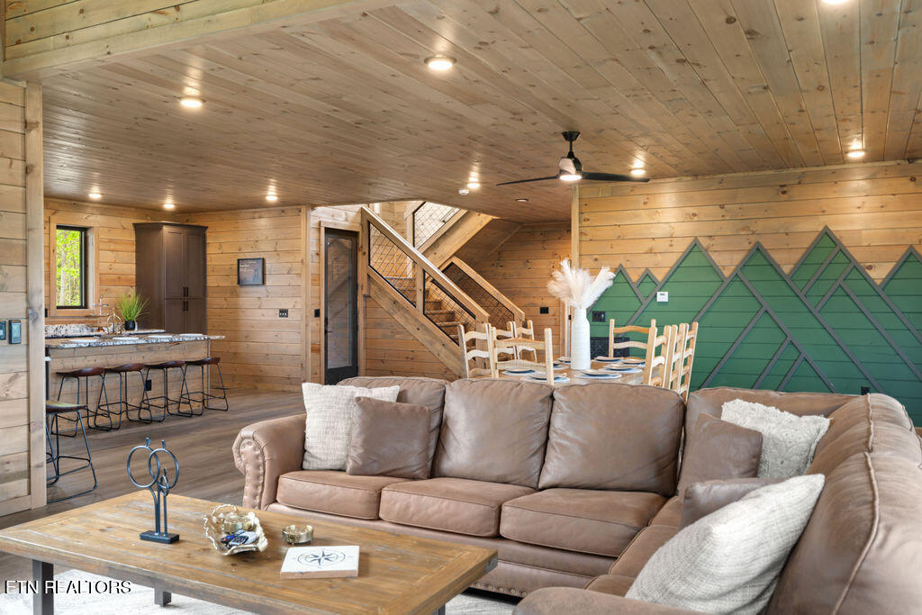 5033 Long Rifle Road Walland, TN 37886 - Photo 18 of 59 DSC04483