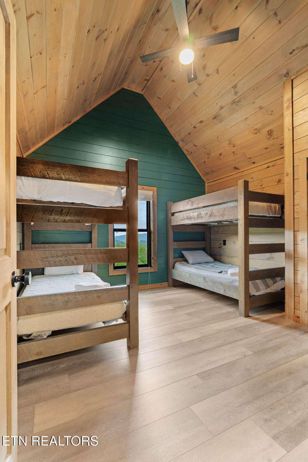 5033 Long Rifle Road Walland, TN 37886 - Photo 31 of 59 DSC04605