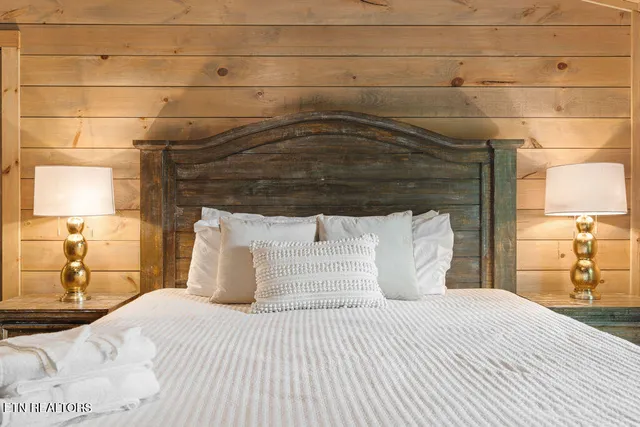 $1,600,000 | 5033 Long Rifle Road, Walland, TN 37886