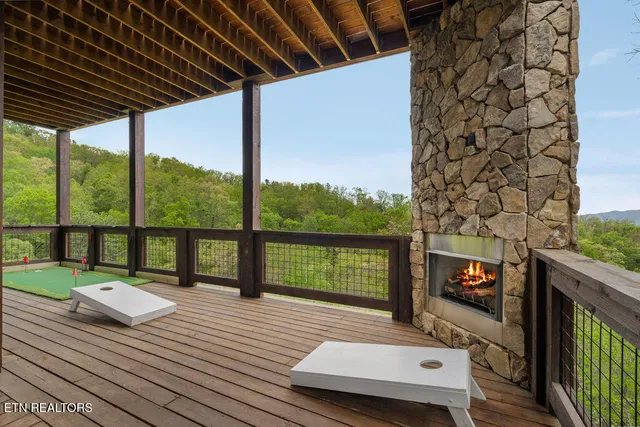 $1,600,000 | 5033 Long Rifle Road, Walland, TN 37886