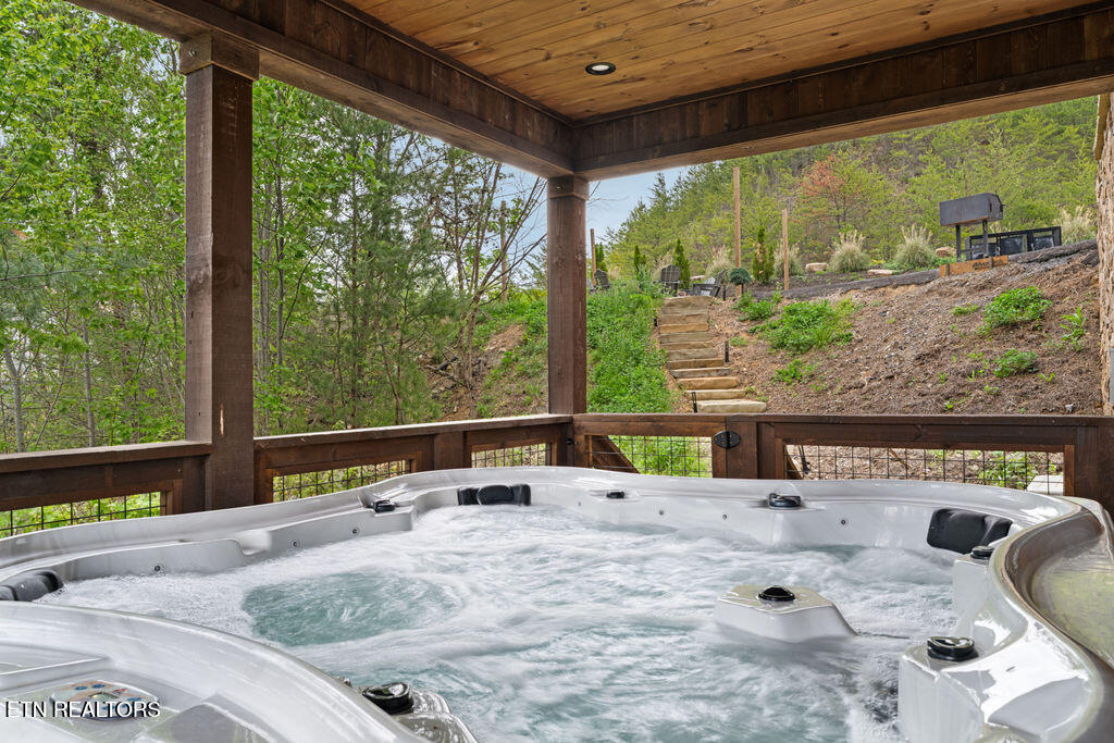 5033 Long Rifle Road Walland, TN 37886 - Photo 53 of 59 DSC04805